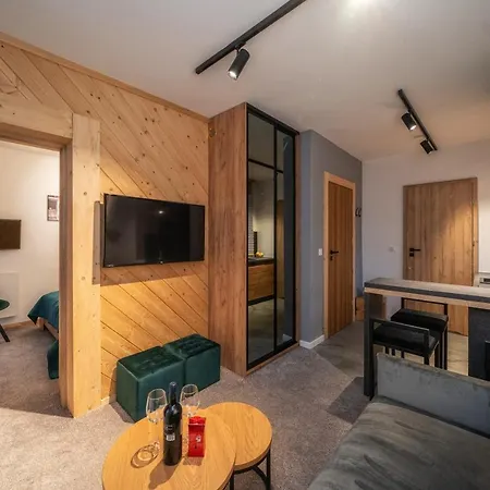 Apartmanhotel Tatrzanska Miejscowka - Centrum *
