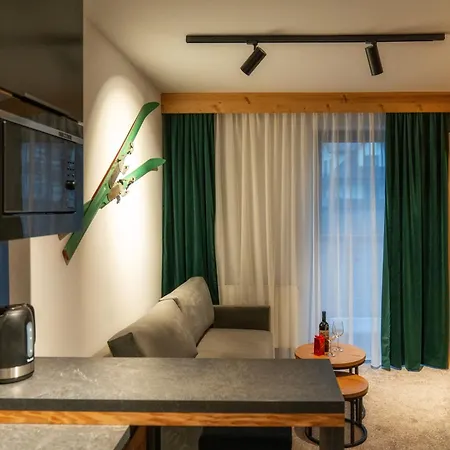 Tatrzanska Miejscowka - Centrum Apartmanhotel Zakopane